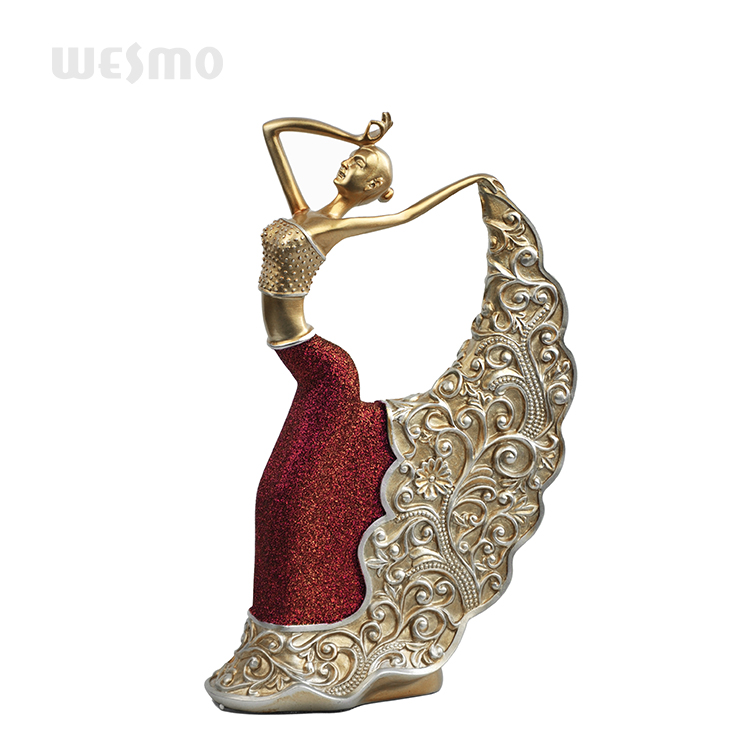 Wholesale Polyresin Statue: Unveiling the Artistic Craftsmanship of Plastic and Resin Handicrafts